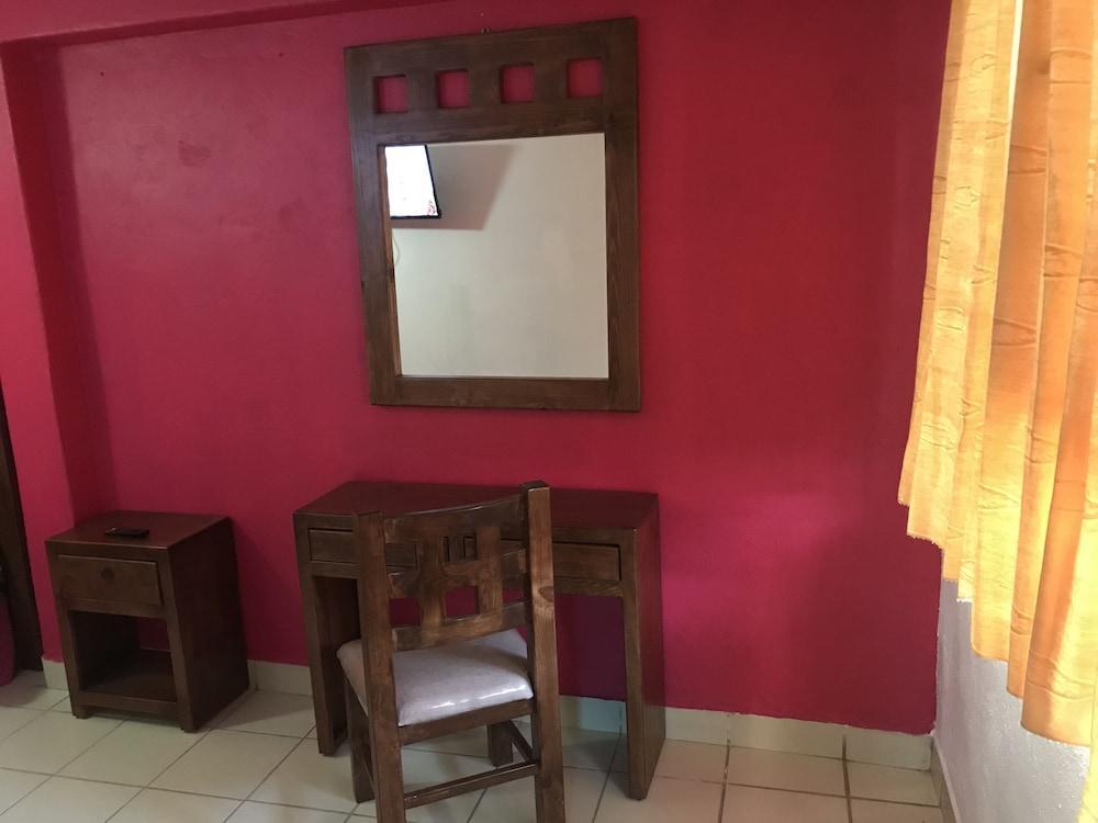 Hotel Casa Mexicana Autlan Аутлан-де-Наварро Экстерьер фото